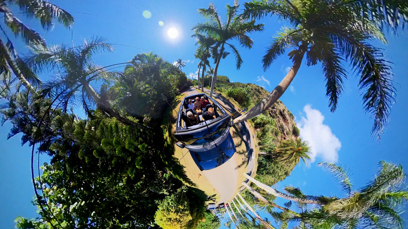 Best Oahu Private Tour for Groups of 4 adults in an Convertible Ford Bronco